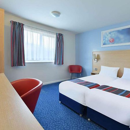 Travelodge Nuneaton Bedworth חדר תמונה