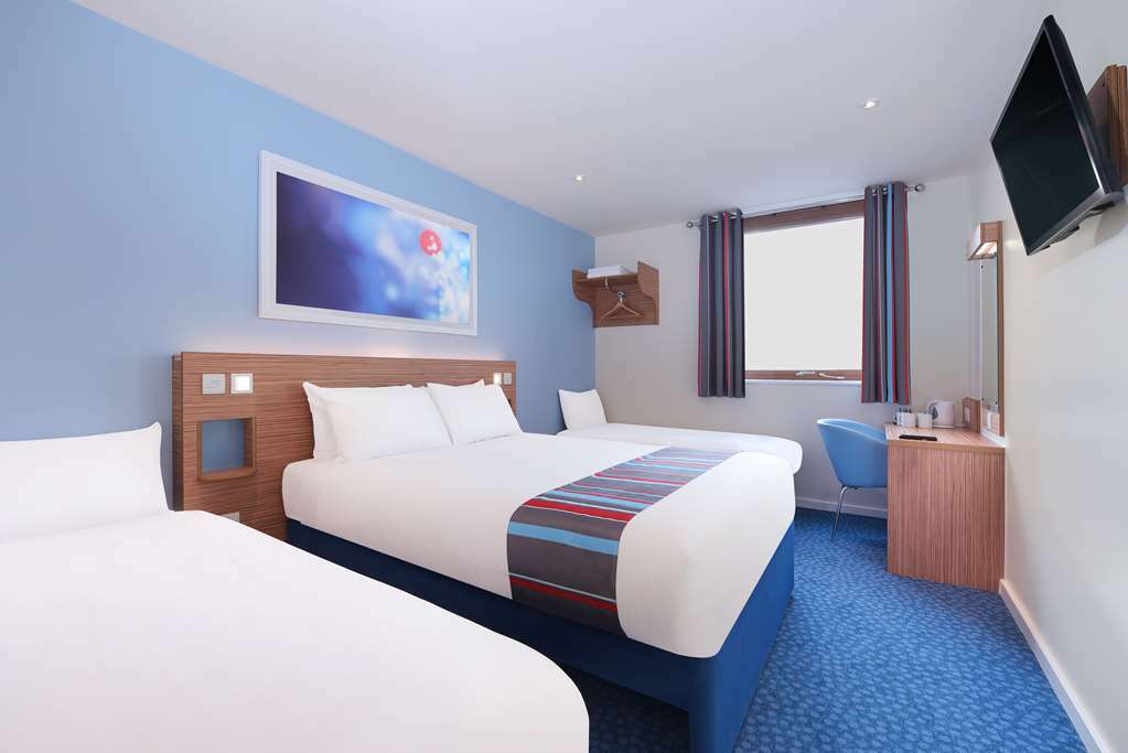 Travelodge Nuneaton Bedworth חדר תמונה